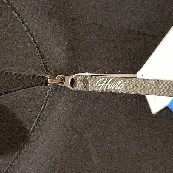 NWT kids wetsuit - Picture 5 of 9